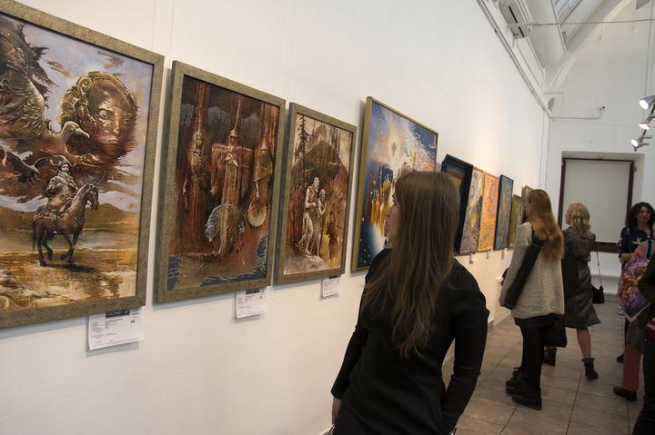 Выставка Visionary Art Trip в Московском Доме Художника